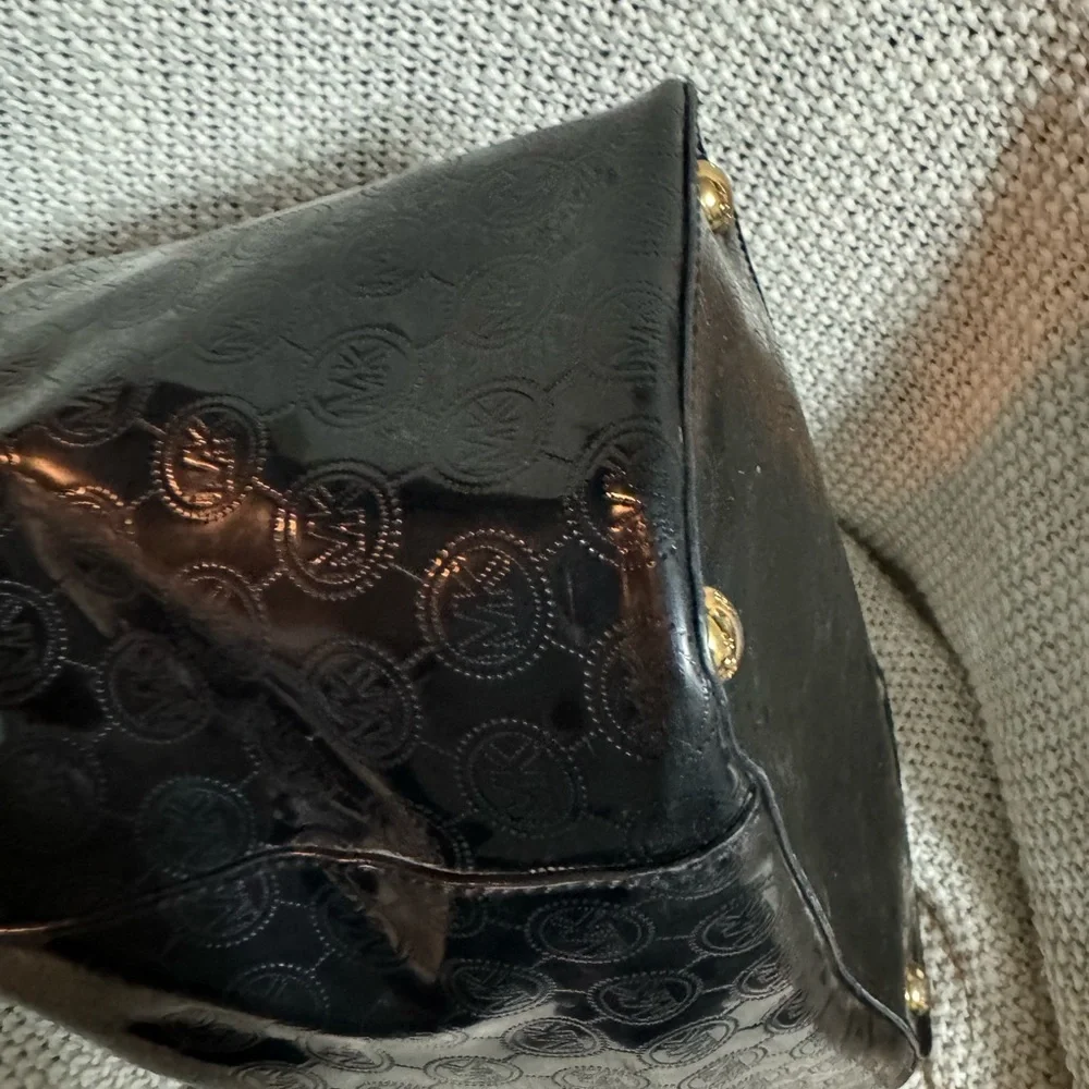 Michael Kors Jet Set Large Black Patent Leather Tote‎